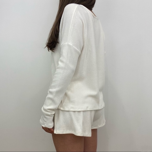 Ivory Rib Knit Lounge Shorts - Picture 4 of 6